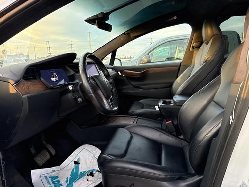 2020 Tesla Model X Long Range