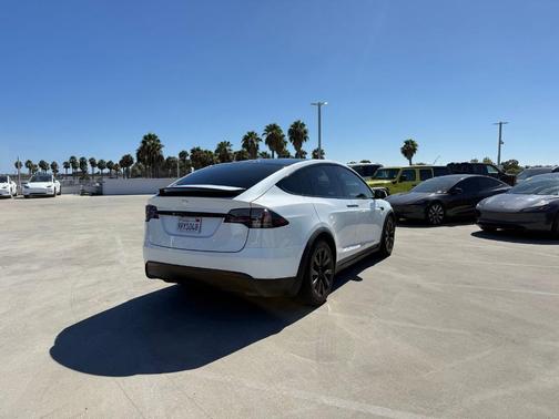 White 2022 Tesla Model X Base