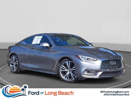 2022 INFINITI Q60 LUXE