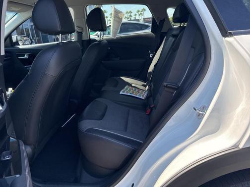 2022 Kia Niro EV EX