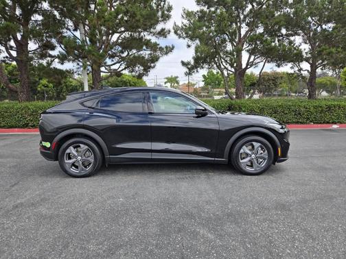 2023 Ford Mustang Mach-E Select