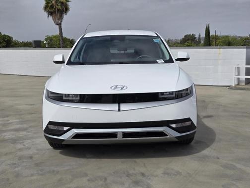 White 2024 Hyundai IONIQ 5 SEL