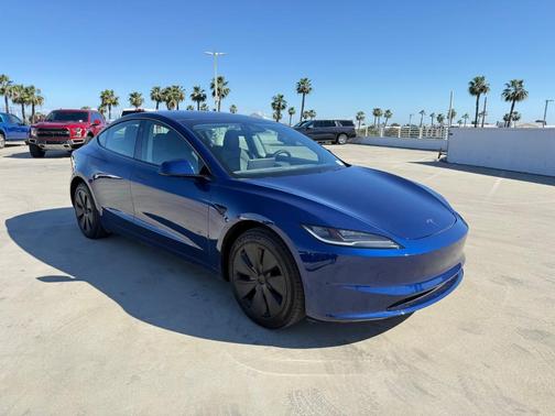 2025 Tesla Model 3 Long Range