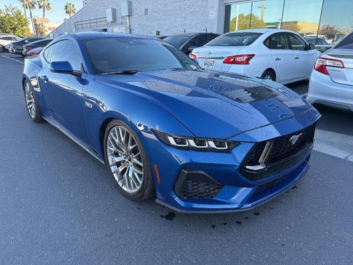 2024 Ford Mustang GT Premium