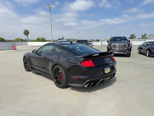 Shadow Black 2020 Ford Shelby GT500 Base