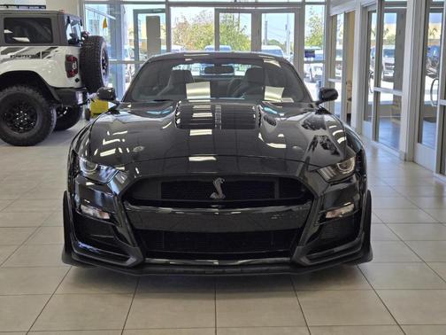 Shadow Black 2020 Ford Shelby GT500 Base