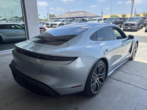 2021 Porsche Taycan 4S