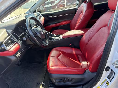 2021 Toyota Camry Hybrid XSE