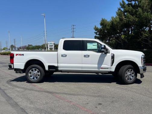2025 Ford F-250 Lariat