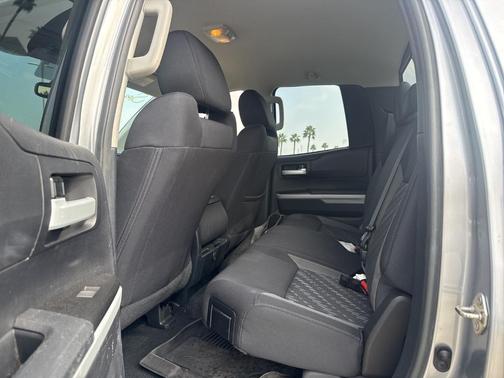 2019 Toyota Tundra SR5