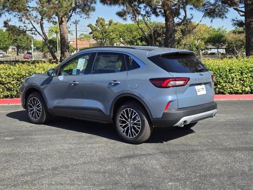 2025 Ford Escape PHEV