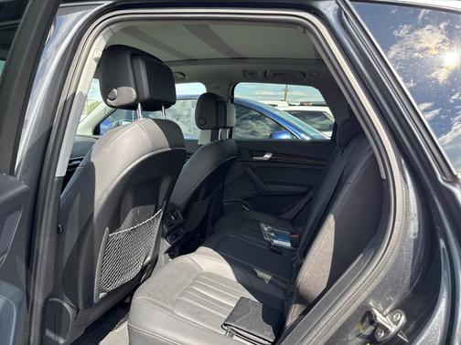 2020 Audi Q5 e 55 Premium