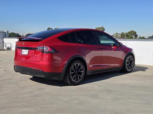 2022 Tesla Model X Base