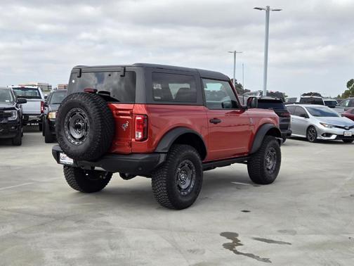 2024 Ford Bronco Black Diamond