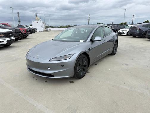 Quicksilver 2025 Tesla Model 3 Long Range