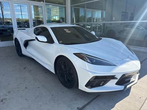 2023 Chevrolet Corvette Stingray w/2LT