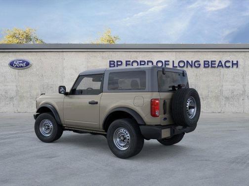 2025 Ford Bronco Base