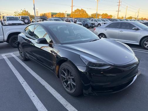 2022 Tesla Model 3 Base