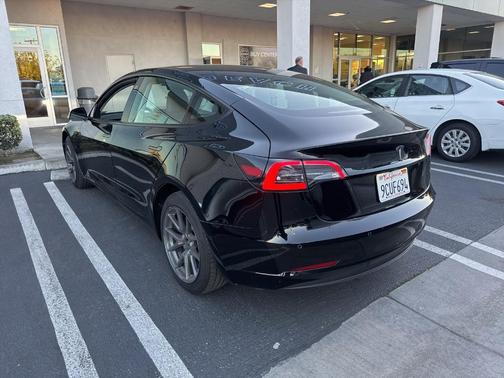 2022 Tesla Model 3 Base