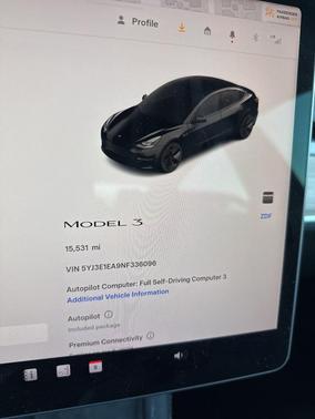 2022 Tesla Model 3 Base