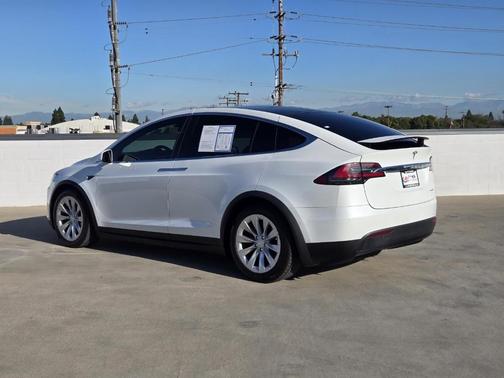 2019 Tesla Model X Long Range