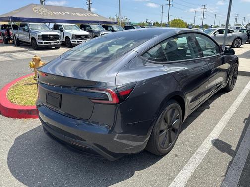 2024 Tesla Model 3 Base