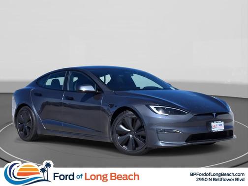 2022 Tesla Model S Plaid