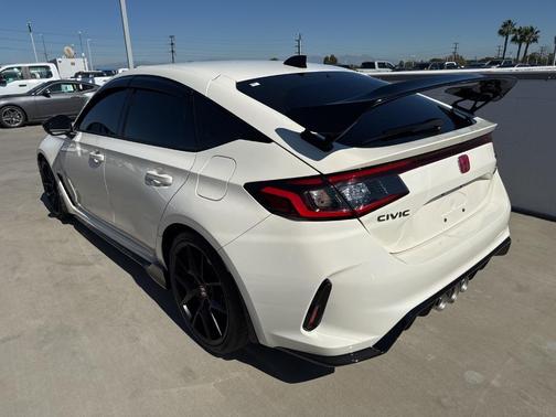 2025 Honda Civic Type R Base