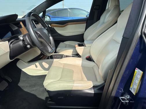 2021 Tesla Model X Long Range