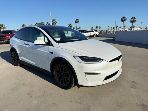 2022 Tesla Model X Base