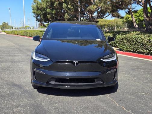 2022 Tesla Model X Plaid
