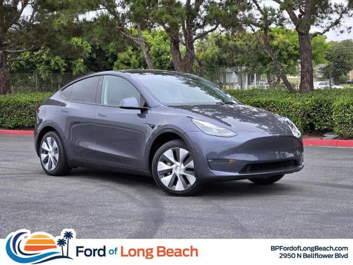 2023 Tesla Model Y Base