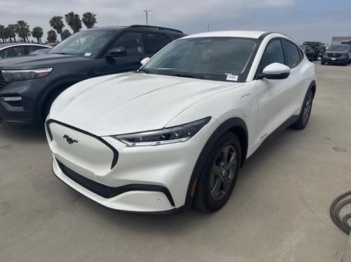 2022 Ford Mustang Mach-E Select