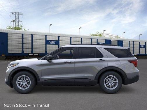 Carbonized Gray 2026 Ford Explorer Active