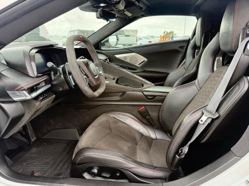 2022 Chevrolet Corvette Stingray w/3LT