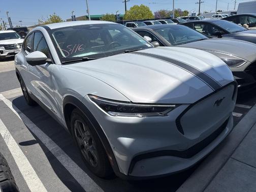2021 Ford Mustang Mach-E Select