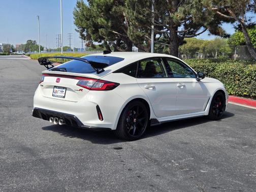 2024 Honda Civic Type R Base