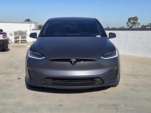 2022 Tesla Model X Plaid