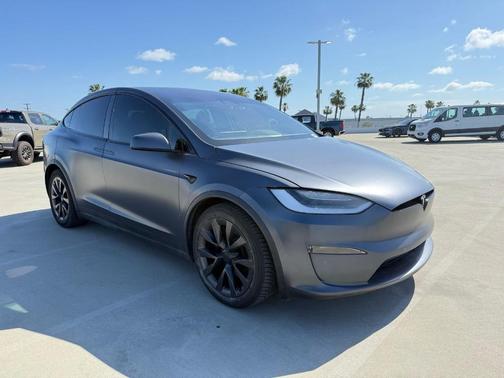 2022 Tesla Model X Plaid