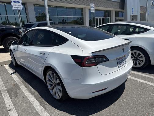 2019 Tesla Model 3 Long Range