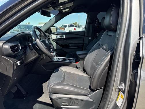 Carbonized Gray Metallic 2023 Ford Explorer ST