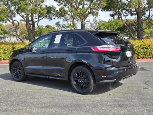2024 Ford Edge SE