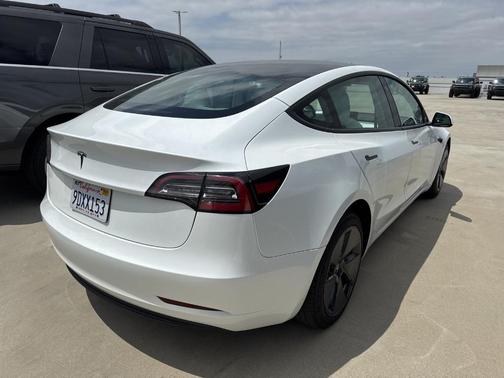 2023 Tesla Model 3 Base