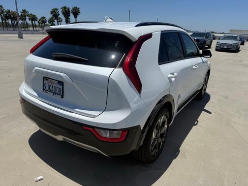 2023 Kia Niro EV Wind