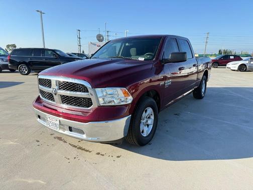 2020 RAM 1500 Classic SLT