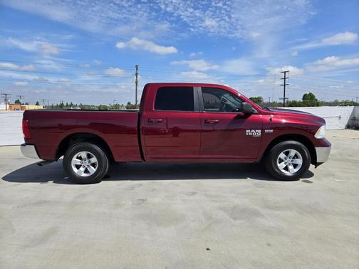 Delmonico Red Pearlcoat 2020 RAM 1500 Classic SLT