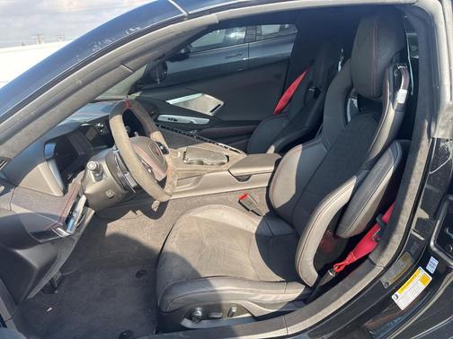 2024 Chevrolet Corvette Stingray w/3LT