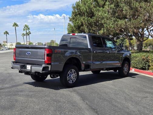 2026 Ford F-250 Lariat