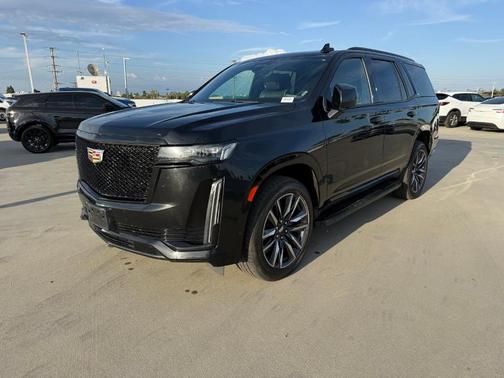 2023 Cadillac Escalade Sport