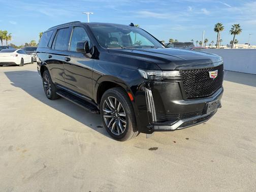 2023 Cadillac Escalade Sport
